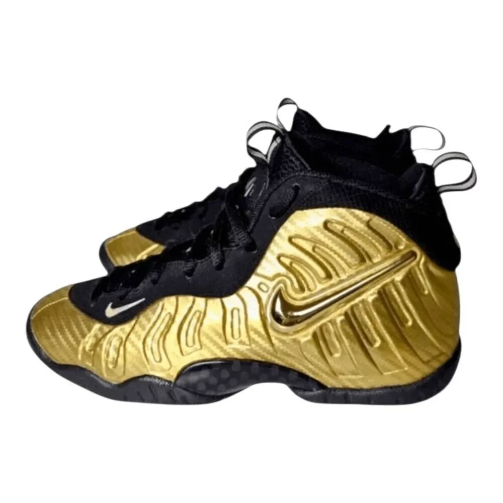NIKE Air Foamposite Pro GS 'Metallic Gold' Sneakers Size 4Y